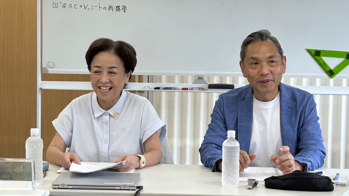 受付のパートから副社長まで務めた川村さんとともに